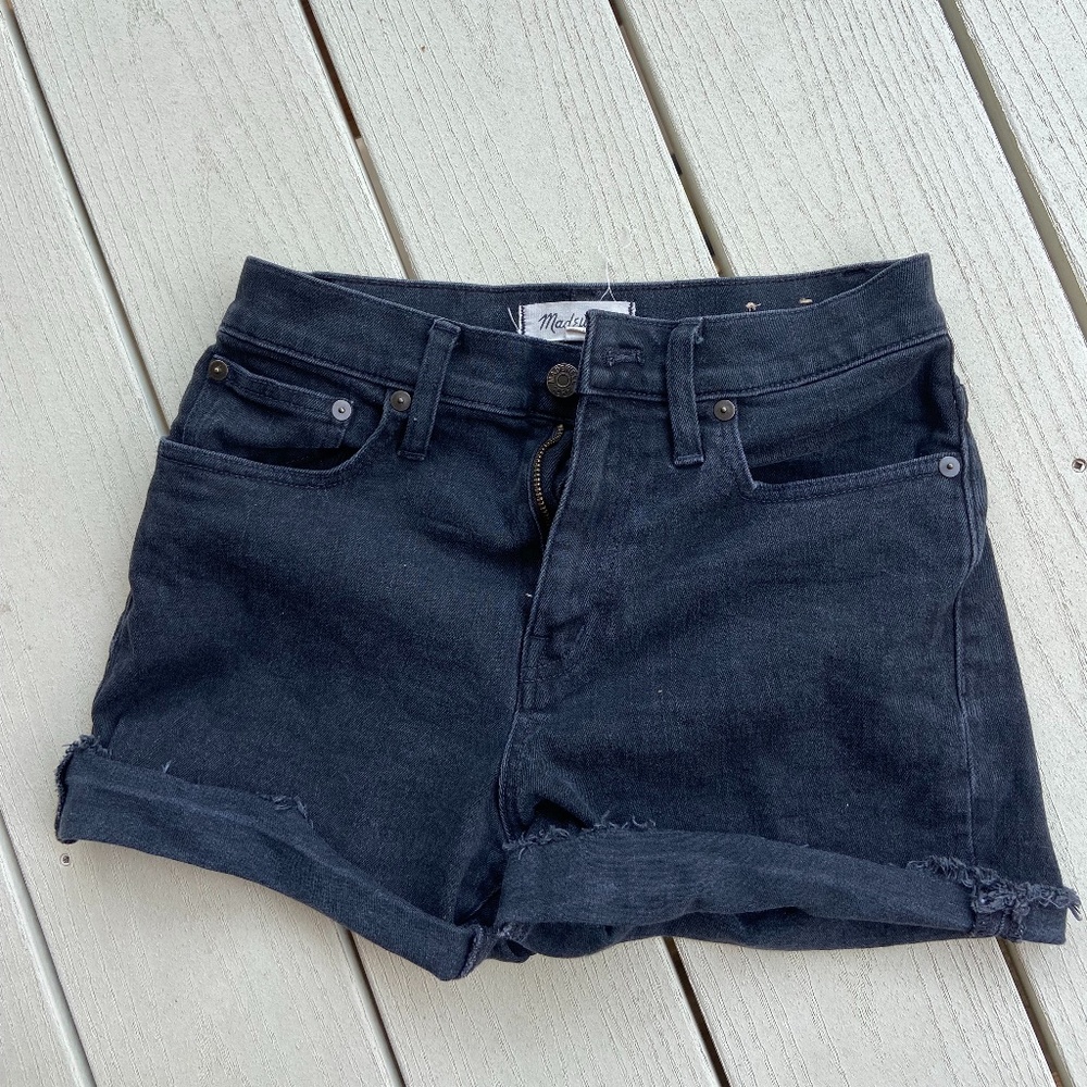 Madewell Mid-rise Black Jean Shorts, Size 25